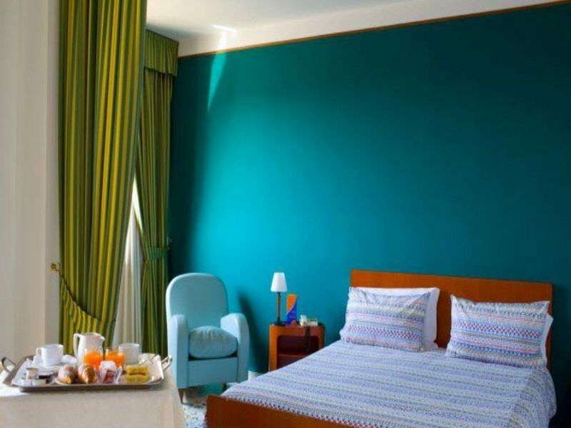 Mediterranea Hotel&convention Center Hotel